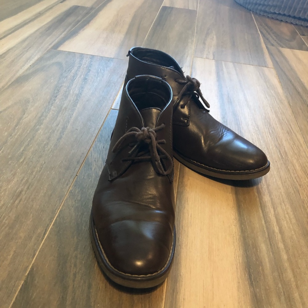 Steve Madden Chukka boots